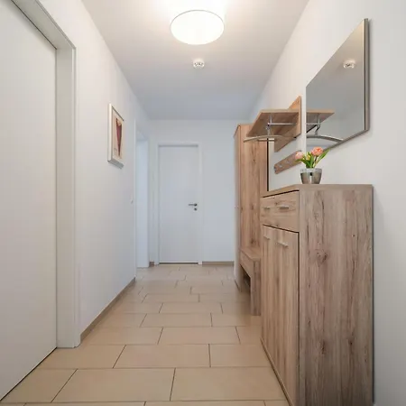 Appartement Hafenblick - In Der Hafenresidenz Mit Balkon & Wasserblick *